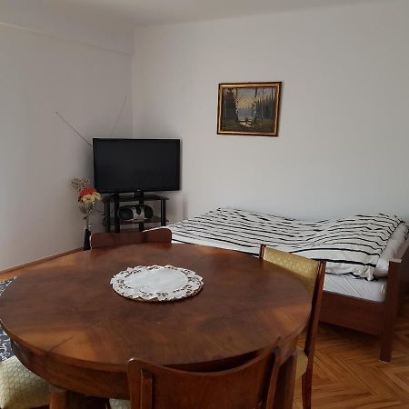 Mieszkanie W Centrum Krakowa Bagian luar foto
