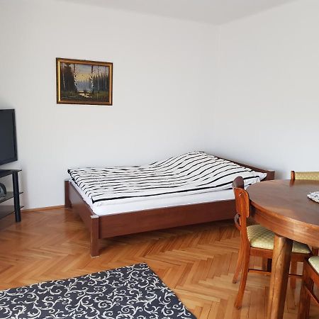 Mieszkanie W Centrum Krakowa Bagian luar foto